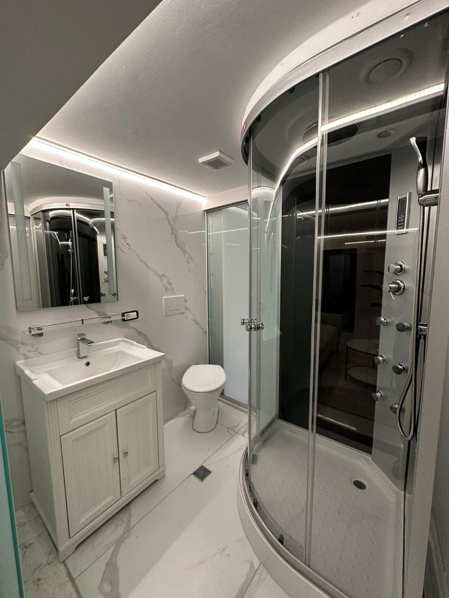 House4You - Blanari Boekarest Buitenkant foto